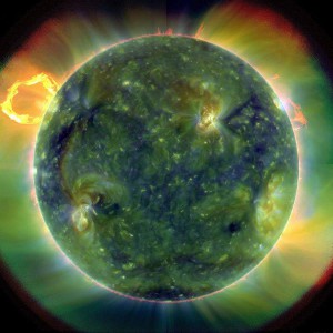 Slunce v extrémní ultrafialové vlnové délce (sonda SDO)